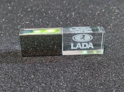 Флешка 32 ГБ, с логотипом Lada
