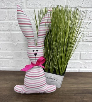 Кролик пасхальный Stripe pink текстильный 45 см розовый