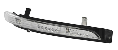 Указатель поворота AVTM Skoda Octavia/Superb 2009-2013 правый в зеркале 3T0949102 (186409M32)