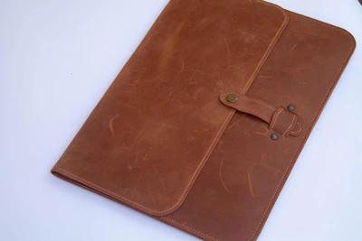 Шкіряний чохол для ноутбука 13" Apple / Asus / Dell / Lenovo / HP / Honor / Acer / Huawei / Xiaomi - (LC-13) - Коньячний
