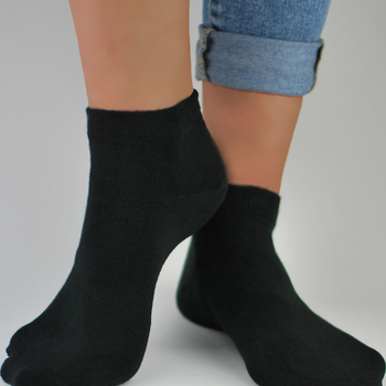 Шкарпетки чоловічі низькі Noviti ST003-U-02 39-42 Чорні (5905204305379)