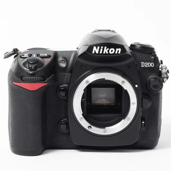 Дзеркальний фотоапарат Nikon D200 (пробіг 32645 кадрів)(3110182)