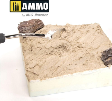 Pasta akrylowa Ammo Terraform Premium Road Sand 100 ml (8432074021780)