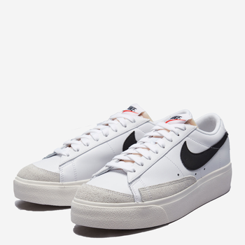 Tenisówki damskie skórzane na grubej podeszwie Nike Blazer Low Platform DJ0292-101 36.5 (6US) 23 cm Białe (195237087563)