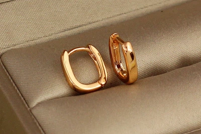 Серьги Xuping Jewelry тонкий овал 1 см золотистые