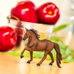 Фигурка Теннесийская прогулочная кобыла Safari Ltd 159305