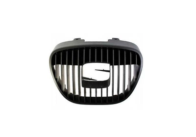 Решітка радіатора AVTM Seat Ibiza 02-09 хром рама Сеат Ібіца АМ0037682