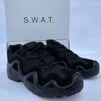 Кросівки SWAT з сітчастими вставками на протекторній підошві чорні розмір 43