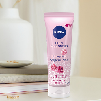 Скраб NIVEA Glow Rice Scrub освітлюючий рисовий для обличчя з біо-малиною 75 мл (9005800317014)