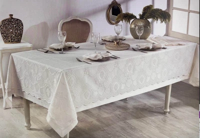 Скатертина з серветками Maison Dor Marinella 160*270 кремова