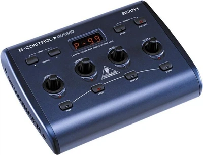 Универсальный Midi-контроллер Behringer BCN44