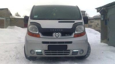Дефлектор капота (мухобойка) VIP-TUNING для Renault Trafic 2001+ (довга)