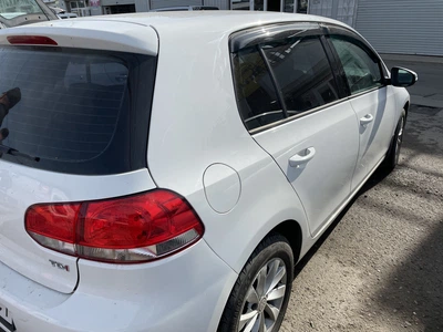 Дефлекторы окон (ветровики) HIC для Volkswagen Golf-6 2008-2012 HB