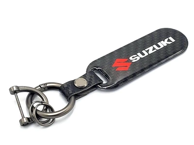 Брелок для ключей Carbon с карабином SUZUKI