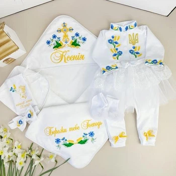 Крестильный набор для девочки Family Tradition хлопок с вышивкой белый Полевой букет