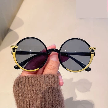 Детские солнцезащитные очки улитки Honey Fashion Accessories черный (4-134)