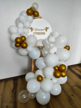 Фотозона: Мольберт 171 см + шарики + баннер круг 50 см с цветной надписью на крещение