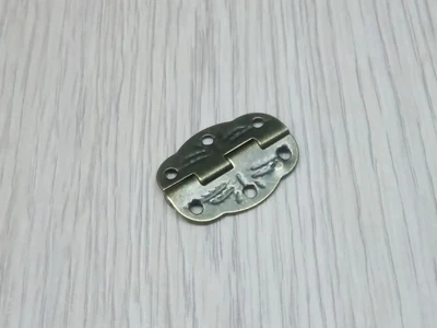 Петля фигурная, 30х20мм