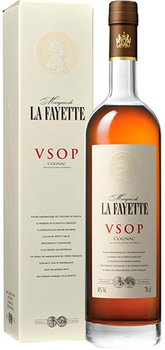 Коньяк Marquis de La Fayette VSOP 0.7 л 40% в подарочной упаковке.