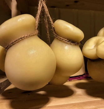 Сир Качіокавало копчений Козацьке подвір'я вакуум 1 кг