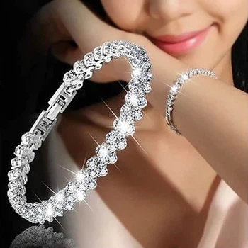 Жіночий браслет серцем сріблястий з білими камінцями Fashion Jewelry (II) 18971