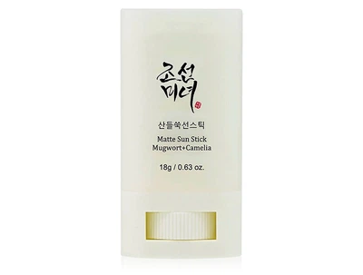 Матирующий солнцезащитный стик с экстрактом полыни и камелии Beauty Of Joseon Matte Sun Stick: Mugwort + Camelia SPF 50+ PA++++, 18г (8809864766884)