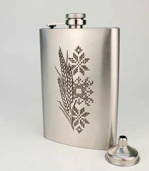 Фляга с гравировкой Ukrainian style с лейкой для папы, брата, мужа, друга, военного (8-1273)