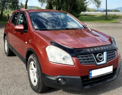 Дефлектор капота (мухобойка) VIP-TUNING для Nissan Qashqai 2006-2009