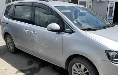 Дефлекторы окон (ветровики) HIC для Volkswagen Sharan 2010+