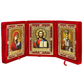 Икона триптих в бархате ажурная красная