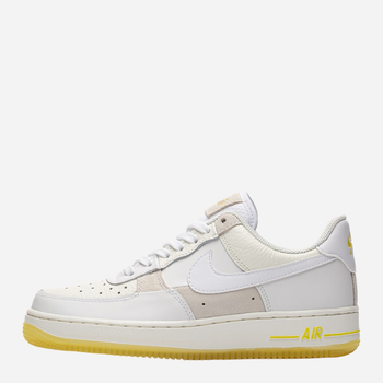 Жіночі кеди низькі Nike Air Force 1 Low '07 Wmns FQ0709-100 38 Бежеві (196609228300)