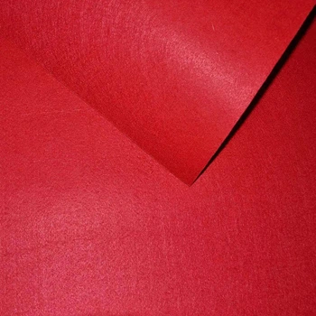 Фетр жесткий 1 мм лист 20x30 см красный (Китай)