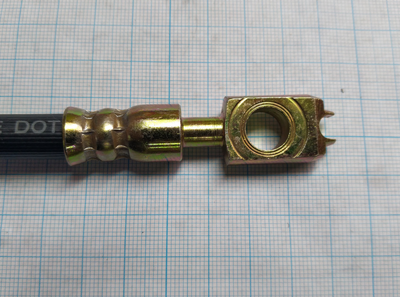 Гальмівний шланг передній OSSCA 01062 VOLKSWAGEN GOLF 96->, OCTAVIA