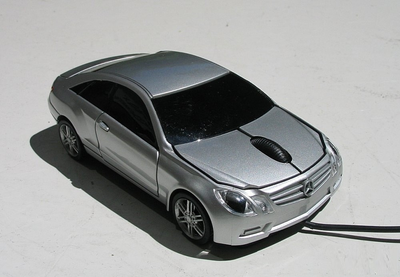 Мышка компьютерная проводная Mercedes Benz CLK серебристая L0109