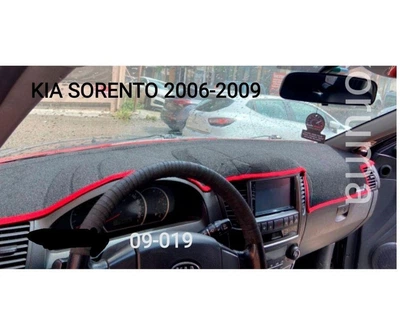 Накидка на панель приладів KIA Sorento (1 пок., BL, ) 2002-2006