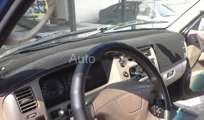 Накидки на панель приладів MITSUBISHI Padjero sport 1 пок. sw 1996-2008