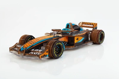 Деревяный 3D конструктор Viter Models Racer V3 "Рейсер В3" Гоночный болид (цвет McLaren), 223 детали