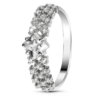 Серебряное кольцо с фианитами Мишель ФК309 19.5р.