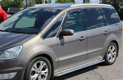 Боковые пороги подножки площадки на Ford Galaxy 06-15 d60х1,6мм Форд Галакси ST5173
