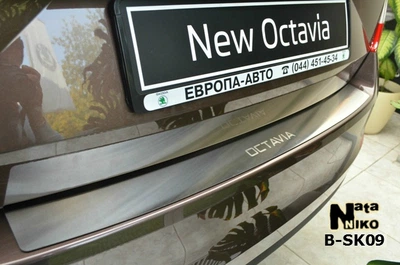 Накладка на бампер Skoda Octavia III A7 2013- без загиба NataNiko B-SK09