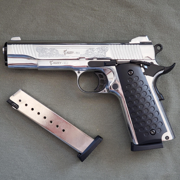 Стартовый пистолет Kuzey 911 хромированный с гравировкой (модель Colt 1911)