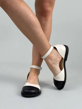 Босоножки женские ShoesBand Молочные с черным носком натуральная кожа 38 (24,5 см) (S99001)