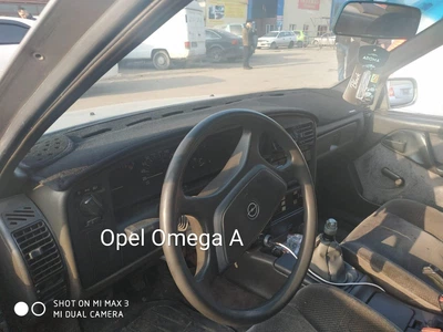 Накидка на панель приладів OPEL Omega-A, 1986-1993