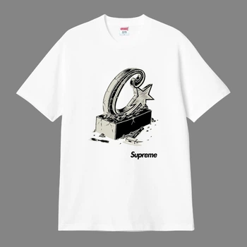 Футболка унисекс с логотипом "С" со звездой Supreme размер S белого цвета