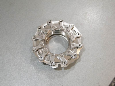 Сопловой аппарат турбины Сопловой аппарат HYUNDAI 2.2D 49135-07100 28231-27800 2823127800 геометрию турбины