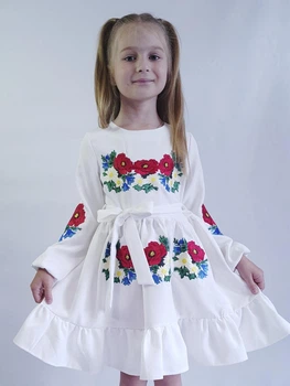 Сукня з вишивкою 134 см 8 років біла