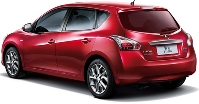 Nissan Tiida 2012- Заднє скло (з обігрівом, HB) 21237T Benson (КНР)
