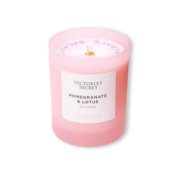 Ароматизированая свечка Victoria's Secret Pomegranate & Lotus 255 г
