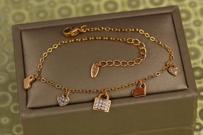 Браслет Xuping Jewelry замочок із сердечками 17 см подовжувач 3 см золотистий