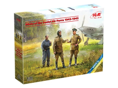 Сборная модель ICM Пилоты советских ВВС 1943-1945 32117